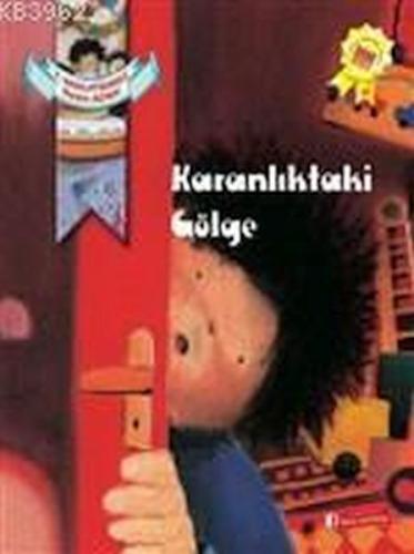 Karanlıktaki Gölge | Kitap Ambarı